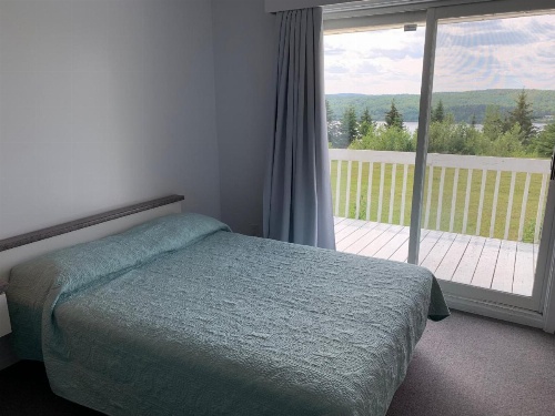 Auberge Motel Panorama image 16